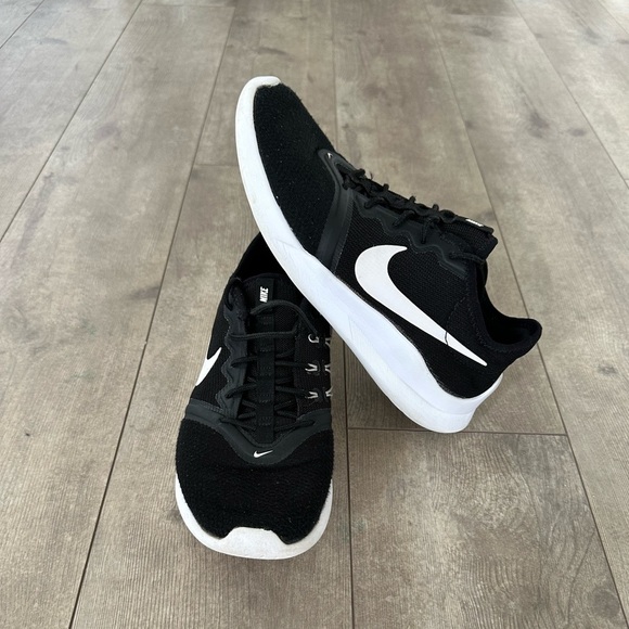 Nike black white VTR Women's Running Training  Shoe AT4345-001 Size 7.5 - Picture 7 of 15